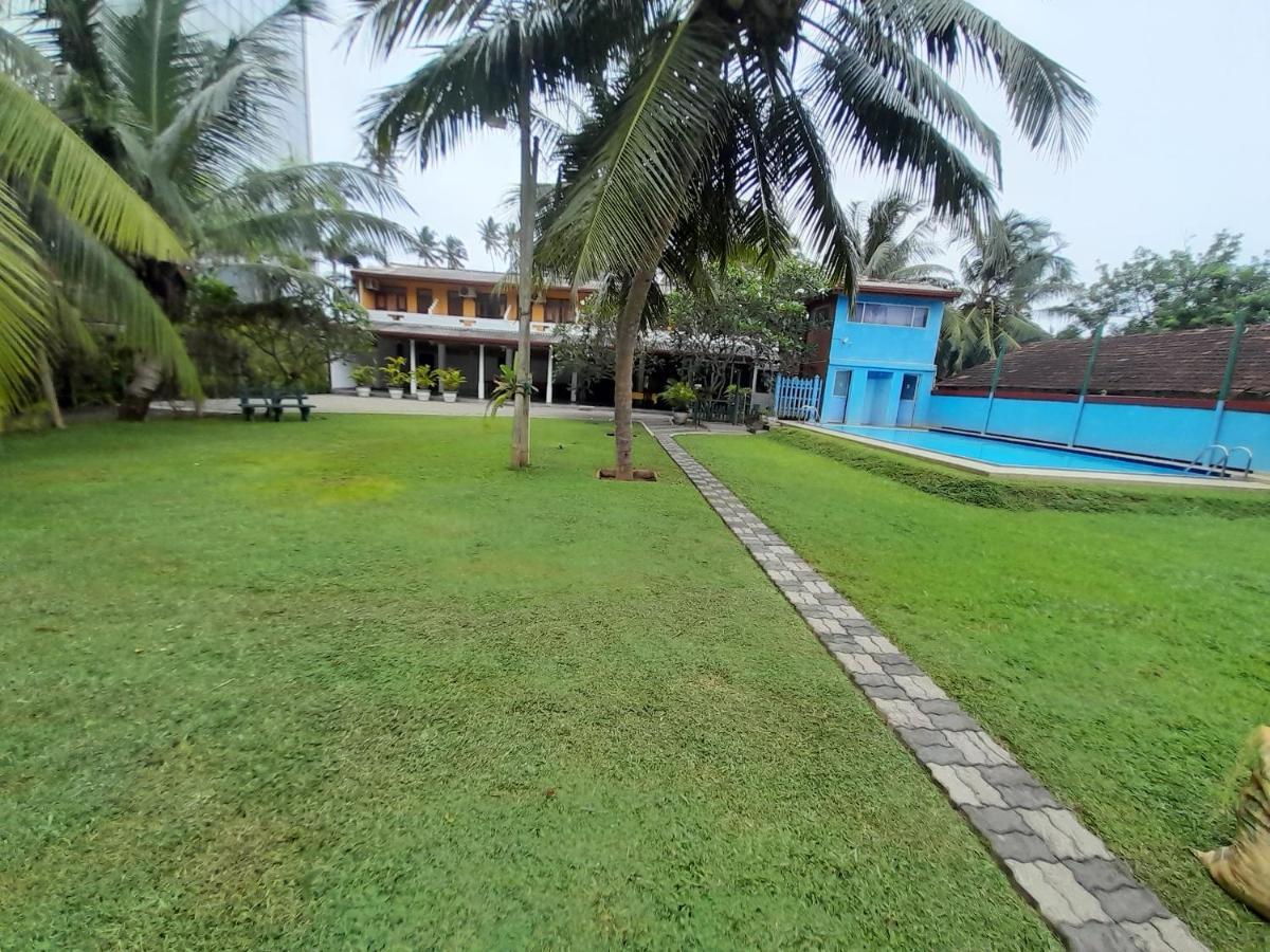 Larn'S Villa Hotel & Apartment Wadduwa Exterior foto