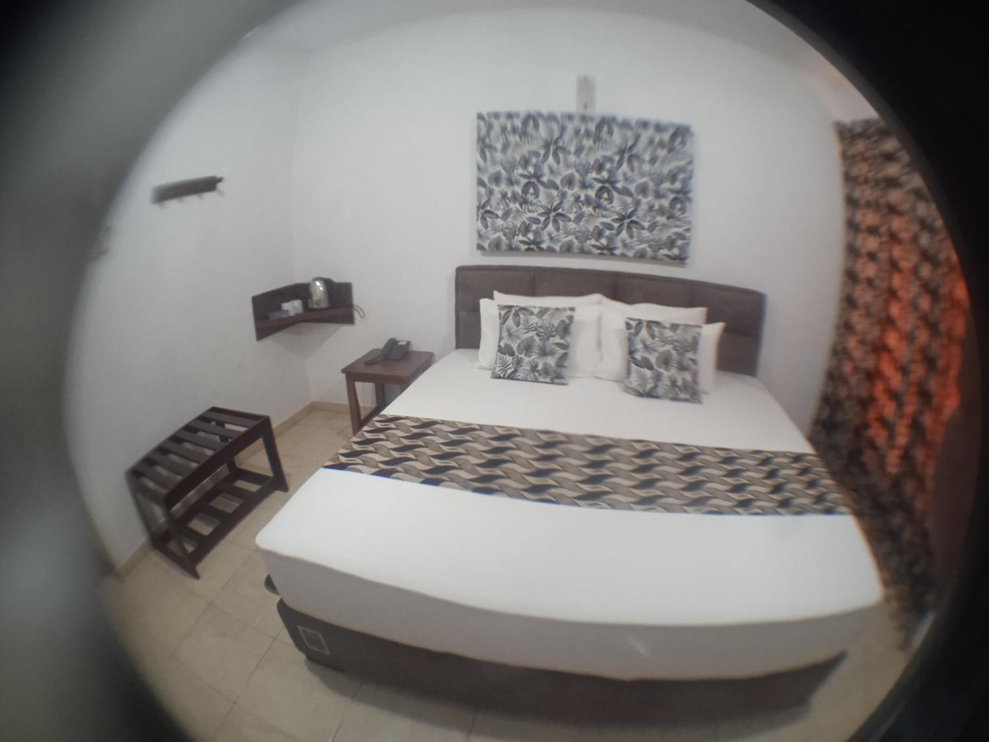 Larn'S Villa Hotel & Apartment Wadduwa Cameră foto